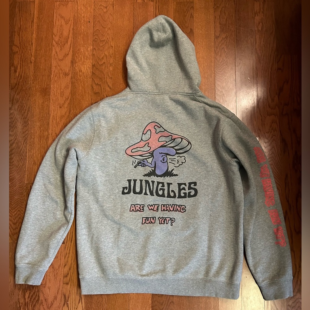 Jungles Jungles Hoodie with cool graphics on sleeves and back. Size XL. Unisex - Picture 6 of 10